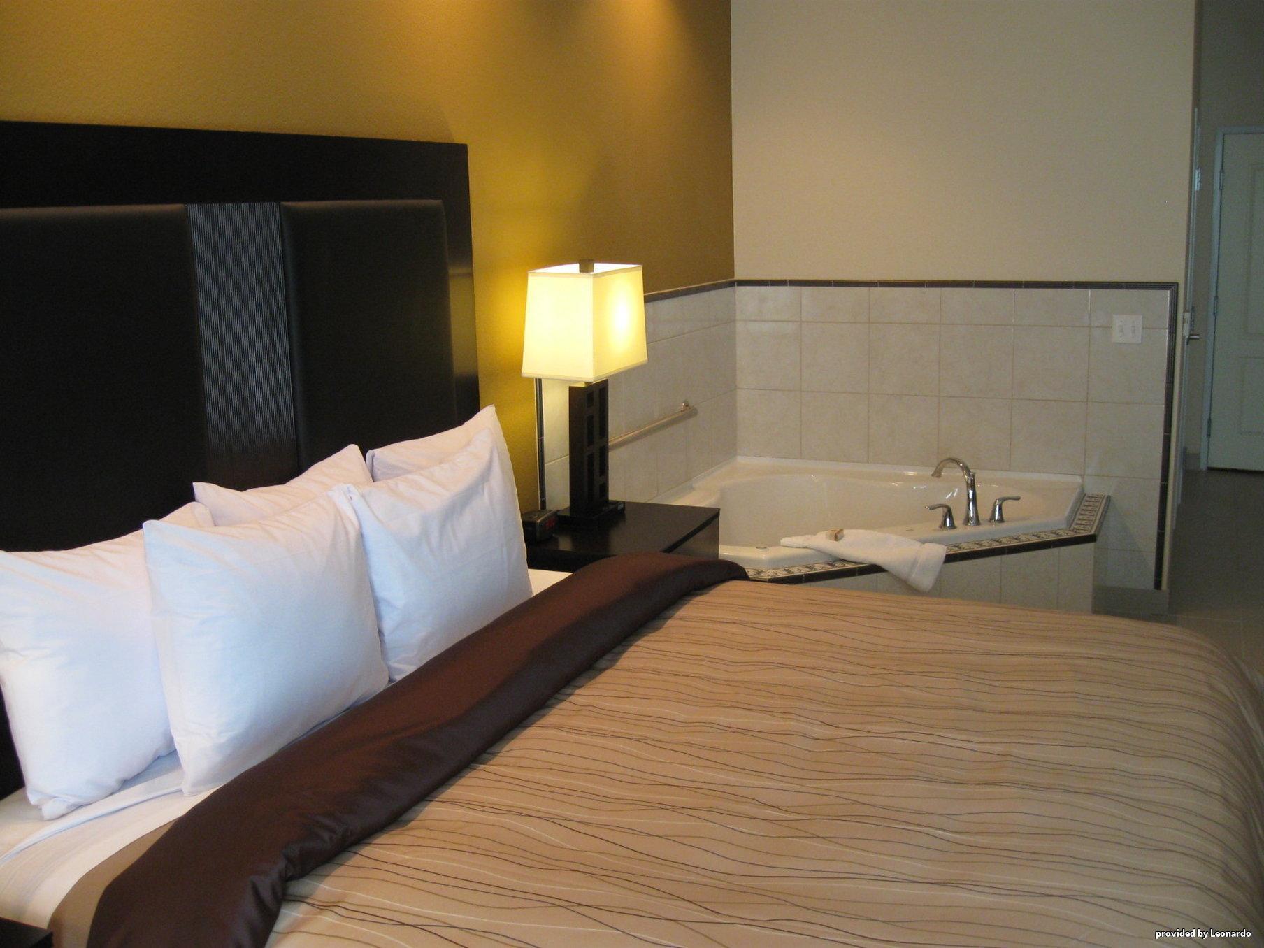 Red Roof Inn & Suites Longview Pokoj fotografie